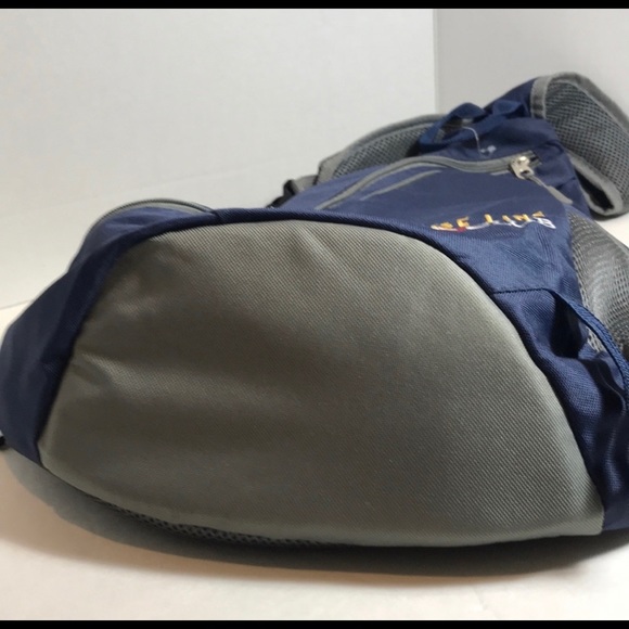 NWOT Disney Cruise Line Crossbody Bag - Picture 5 of 6